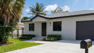 2810 NW 9th Ct, Fort Lauderdale, FL 33311