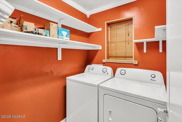 7638 E Saguaro Overlook Drive, Tucson, AZ 85710