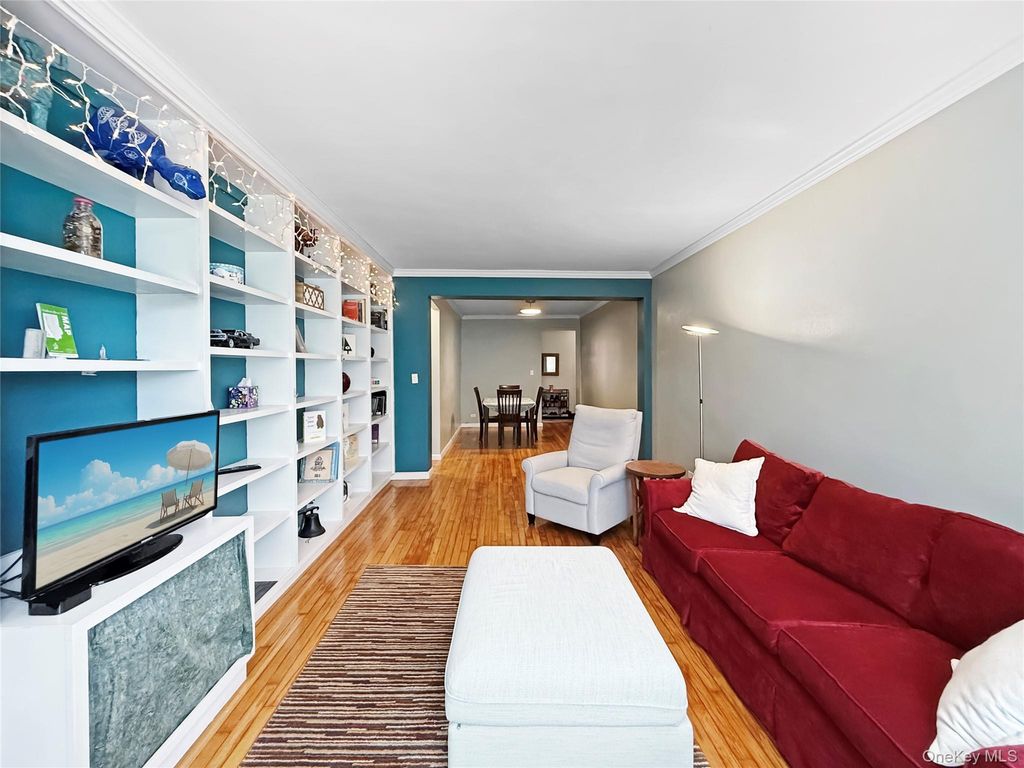 510 Kappock Street 1B, Bronx, NY 10463