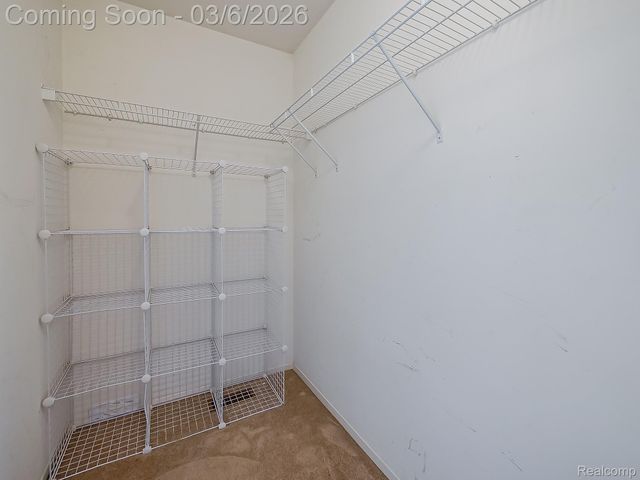 729 W Margaret Lane, Pontiac, MI 48341