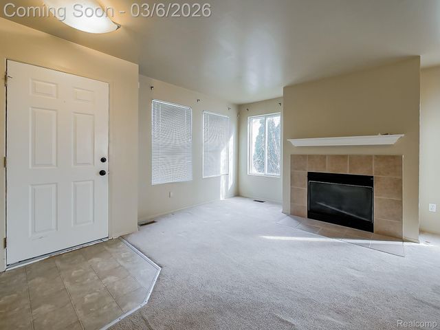 729 W Margaret Lane, Pontiac, MI 48341