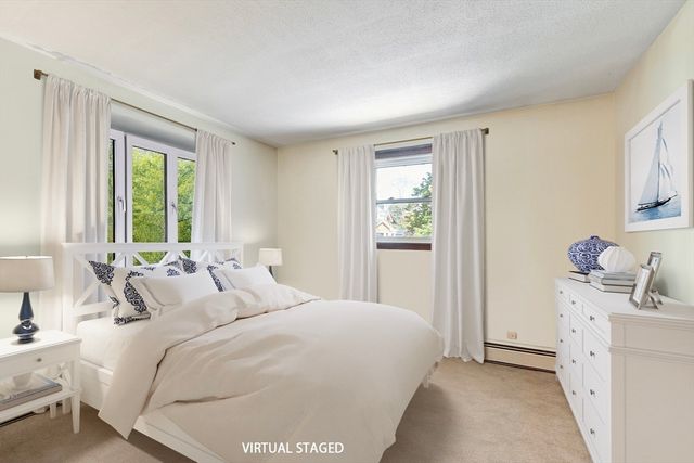 4 Hillside Rd, Gloucester, MA 01930