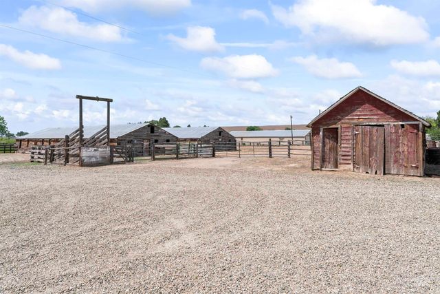 1444 W Black Canyon Hwy, Emmett, ID 83617