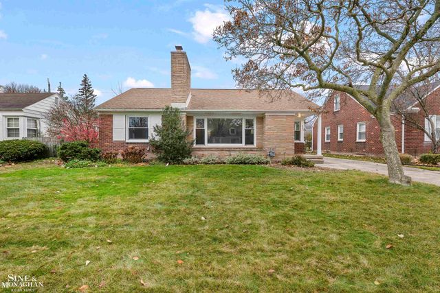 463 Colonial Court, Grosse Pointe Farms, MI 48236