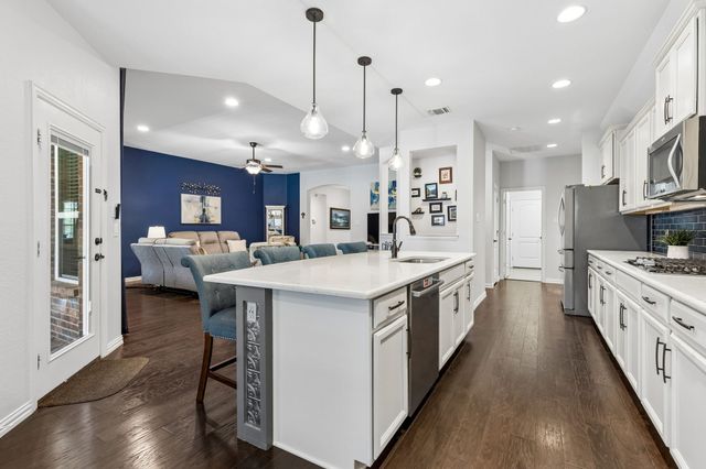 1120 Parkdale Drive, Northlake, TX 76226