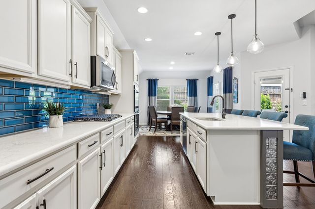 1120 Parkdale Drive, Northlake, TX 76226