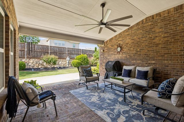 1120 Parkdale Drive, Northlake, TX 76226