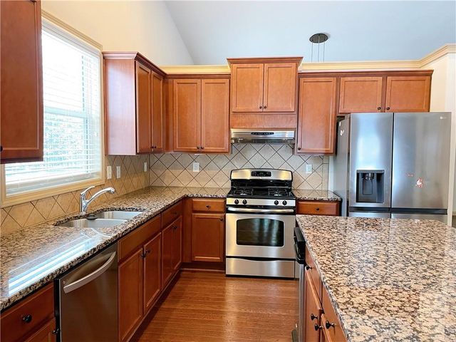 1821 Bridle Road, Lawrenceville, GA 30043