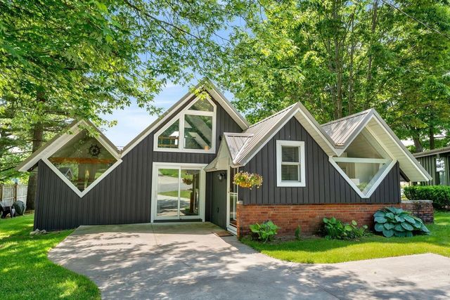 6501 Schmeid Road, Lakeview, MI 48850