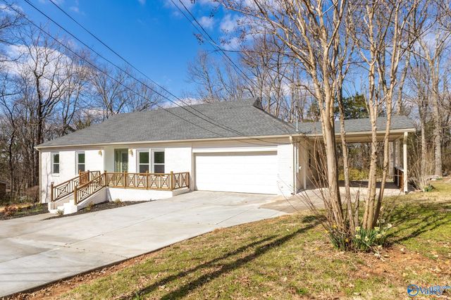 2405 NE Bankhead Parkway NE, Huntsville, AL 35801