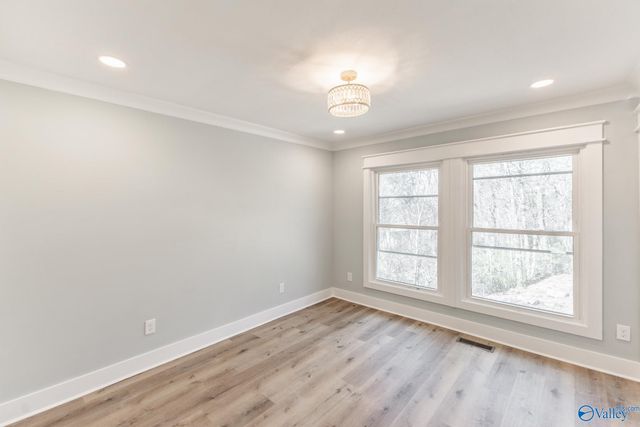 2405 NE Bankhead Parkway NE, Huntsville, AL 35801