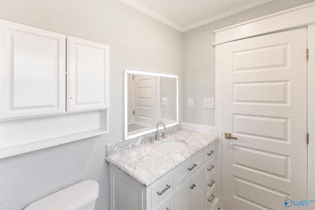 2405 NE Bankhead Parkway NE, Huntsville, AL 35801