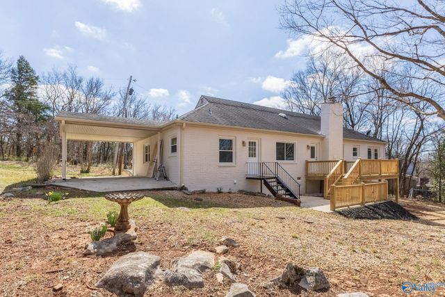 2405 NE Bankhead Parkway NE, Huntsville, AL 35801