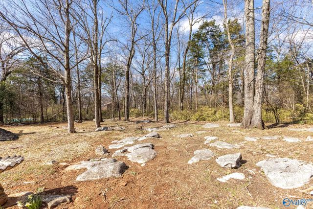 2405 NE Bankhead Parkway NE, Huntsville, AL 35801