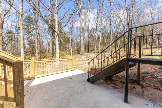 2405 NE Bankhead Parkway NE, Huntsville, AL 35801