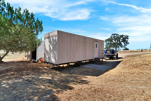 39779 Road 406, Madera, CA 93636