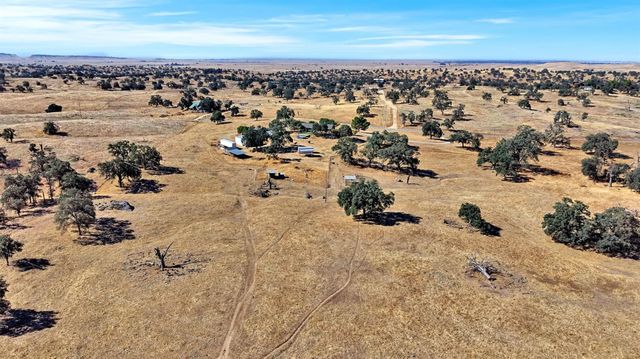39779 Road 406, Madera, CA 93636