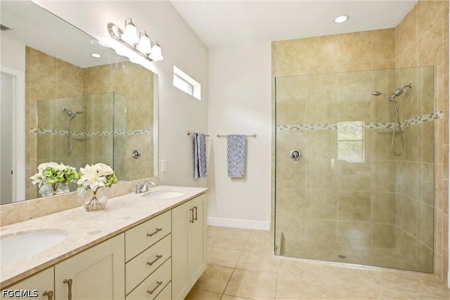 10604 Essex Square BLVD, Fort Myers, FL 33913