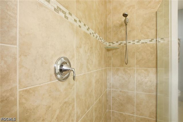 10604 Essex Square BLVD, Fort Myers, FL 33913