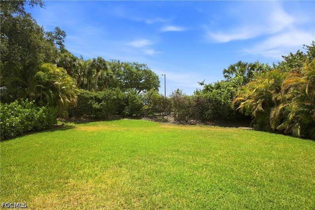 10604 Essex Square BLVD, Fort Myers, FL 33913