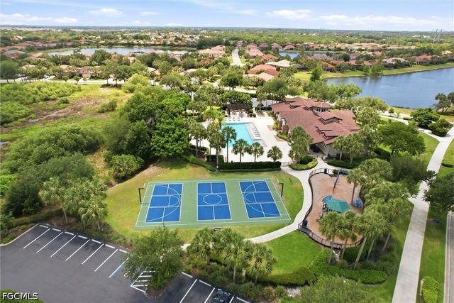 10604 Essex Square BLVD, Fort Myers, FL 33913