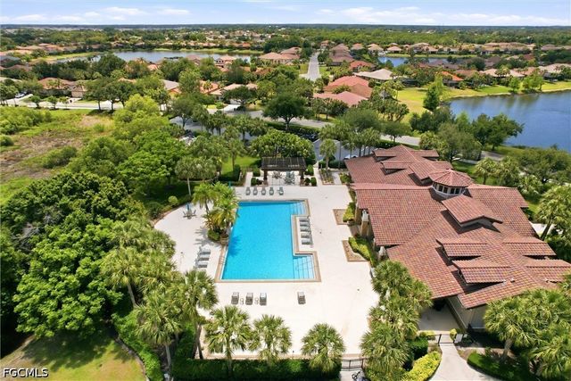 10604 Essex Square BLVD, Fort Myers, FL 33913