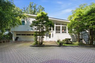 23 Greenville Road, Scarsdale, NY 10583