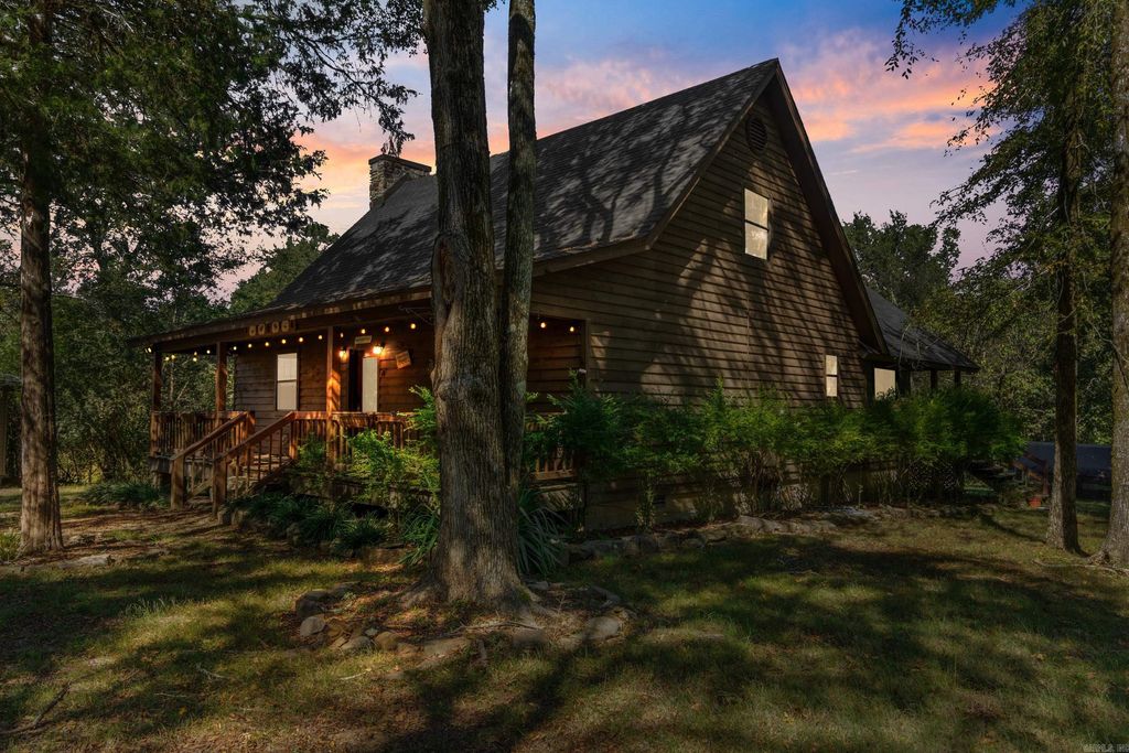 5020 Copper Creek Lane, Little Rock, AR 72223