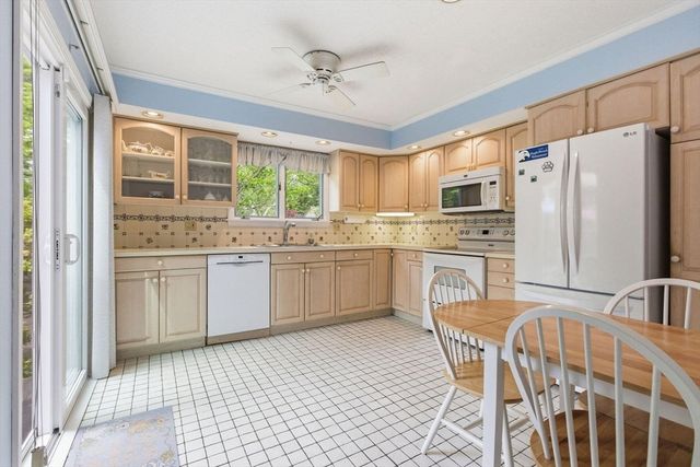 59 Route 6a 20-1, Dennis, MA 02638