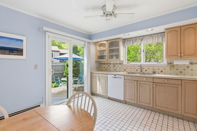 59 Route 6a 20-1, Dennis, MA 02638