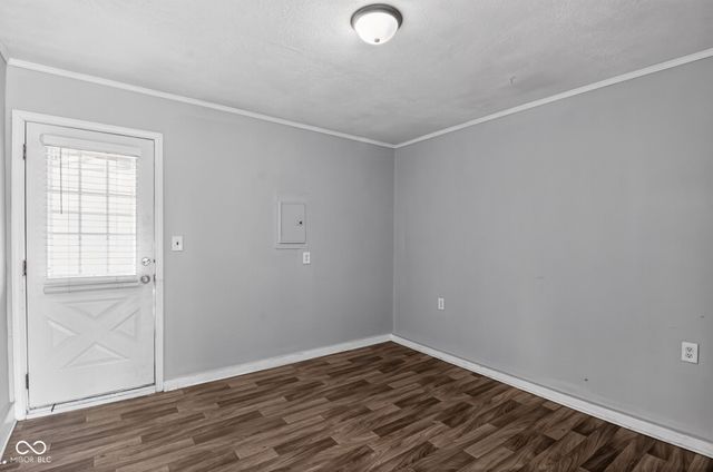 9846 Catalina Drive, Indianapolis, IN 46235