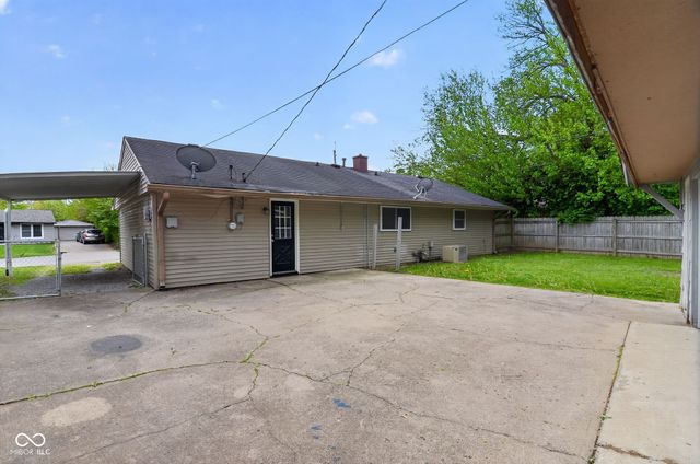 9846 Catalina Drive, Indianapolis, IN 46235