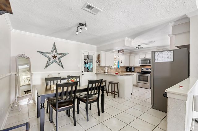 15816 Ramsey Road, Crosby, TX 77532