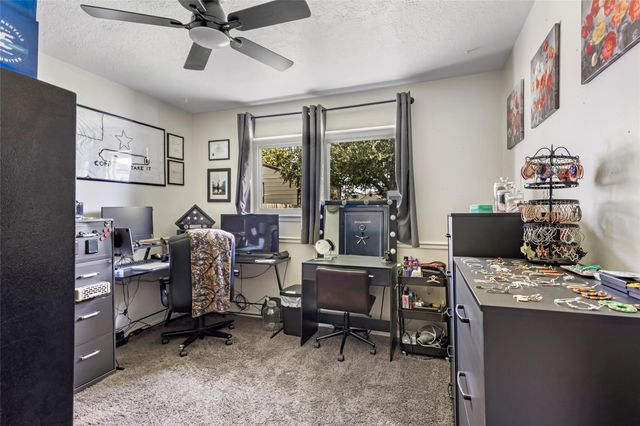 15816 Ramsey Road, Crosby, TX 77532