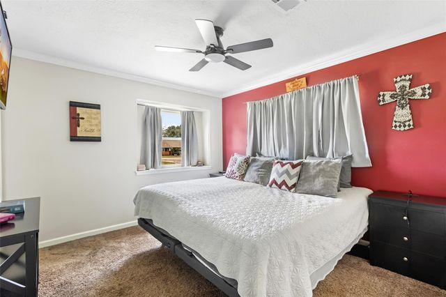 15816 Ramsey Road, Crosby, TX 77532