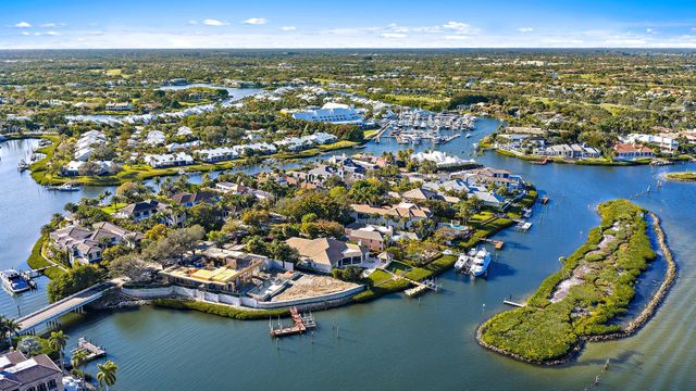 217 Commodore Drive, Jupiter, FL 33477