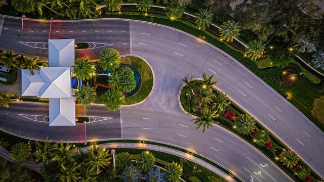 217 Commodore Drive, Jupiter, FL 33477