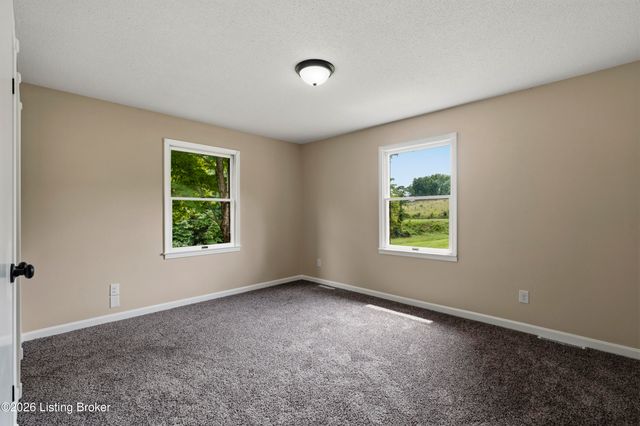 3884 Rineyville Rd, Elizabethtown, KY 42701
