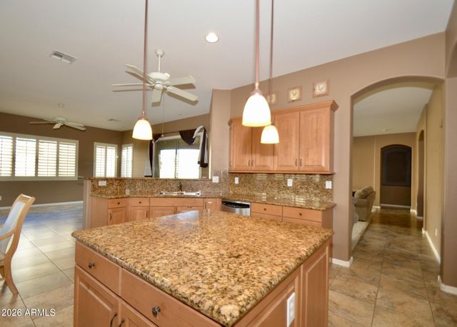 4527 W Powell Drive, New River, AZ 85087