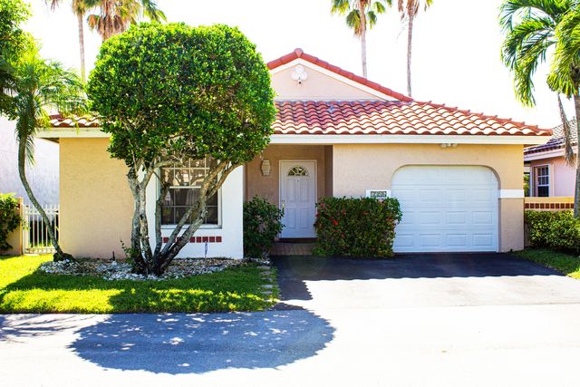 1356 Garden Road, Weston, FL 33326