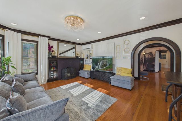 1625 N Natchez Avenue, Chicago, IL 60707