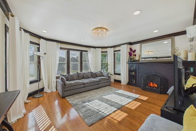 1625 N Natchez Avenue, Chicago, IL 60707