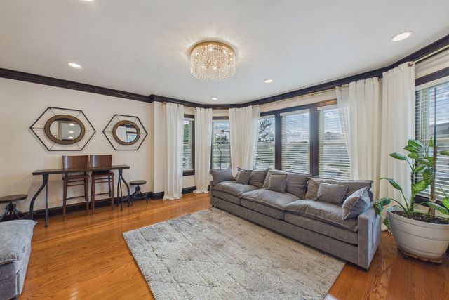 1625 N Natchez Avenue, Chicago, IL 60707