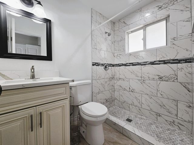 324 S Chillingworth Drive, West Palm Beach, FL 33409