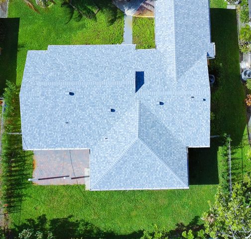 324 S Chillingworth Drive, West Palm Beach, FL 33409