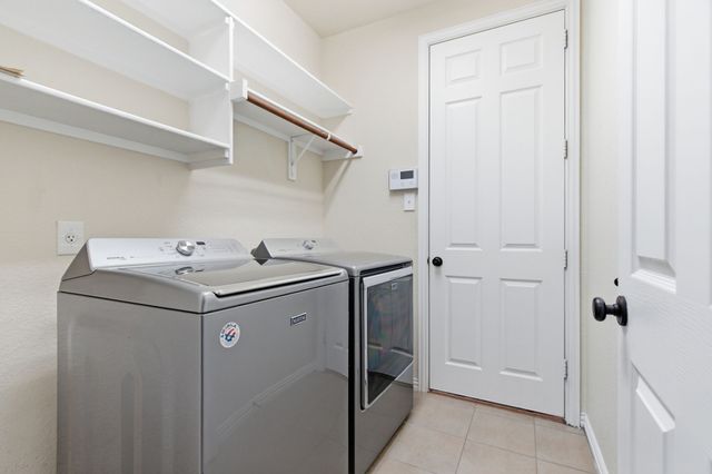 404 Sodbury Court, Roanoke, TX 76262