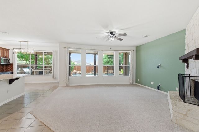 404 Sodbury Court, Roanoke, TX 76262