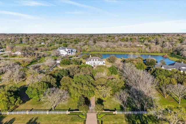 3622 River Forest Drive, Richmond, TX 77406