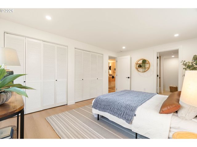 135 Nw 90TH Ave, Portland, OR 97229