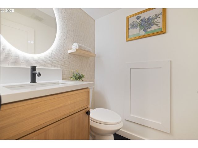 135 Nw 90TH Ave, Portland, OR 97229